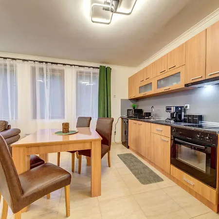 アパート Winter Heaven Grand Monastery