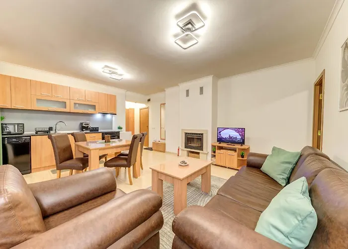 アパート Winter Heaven Grand Monastery *