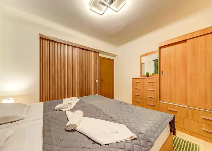 アパート Winter Heaven Grand Monastery パンポロボ